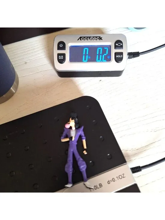 Balthazat Bratt Blowing Bubble Gum Figure 3" Thinkway Articulated Arms - Picture 14 of 14